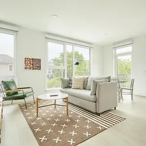 Hotel Sonder At Solis, Seattle